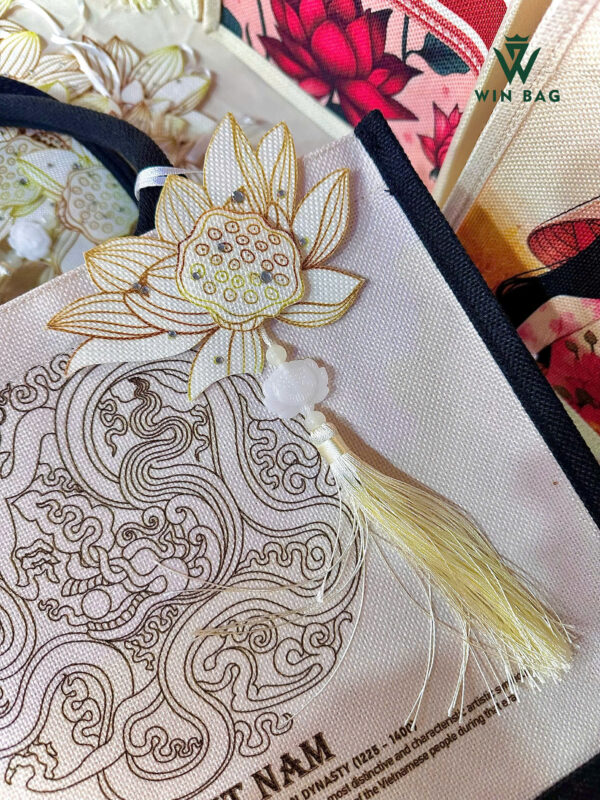 charm hoa sen Việt Nam custom by WINBAG (15)